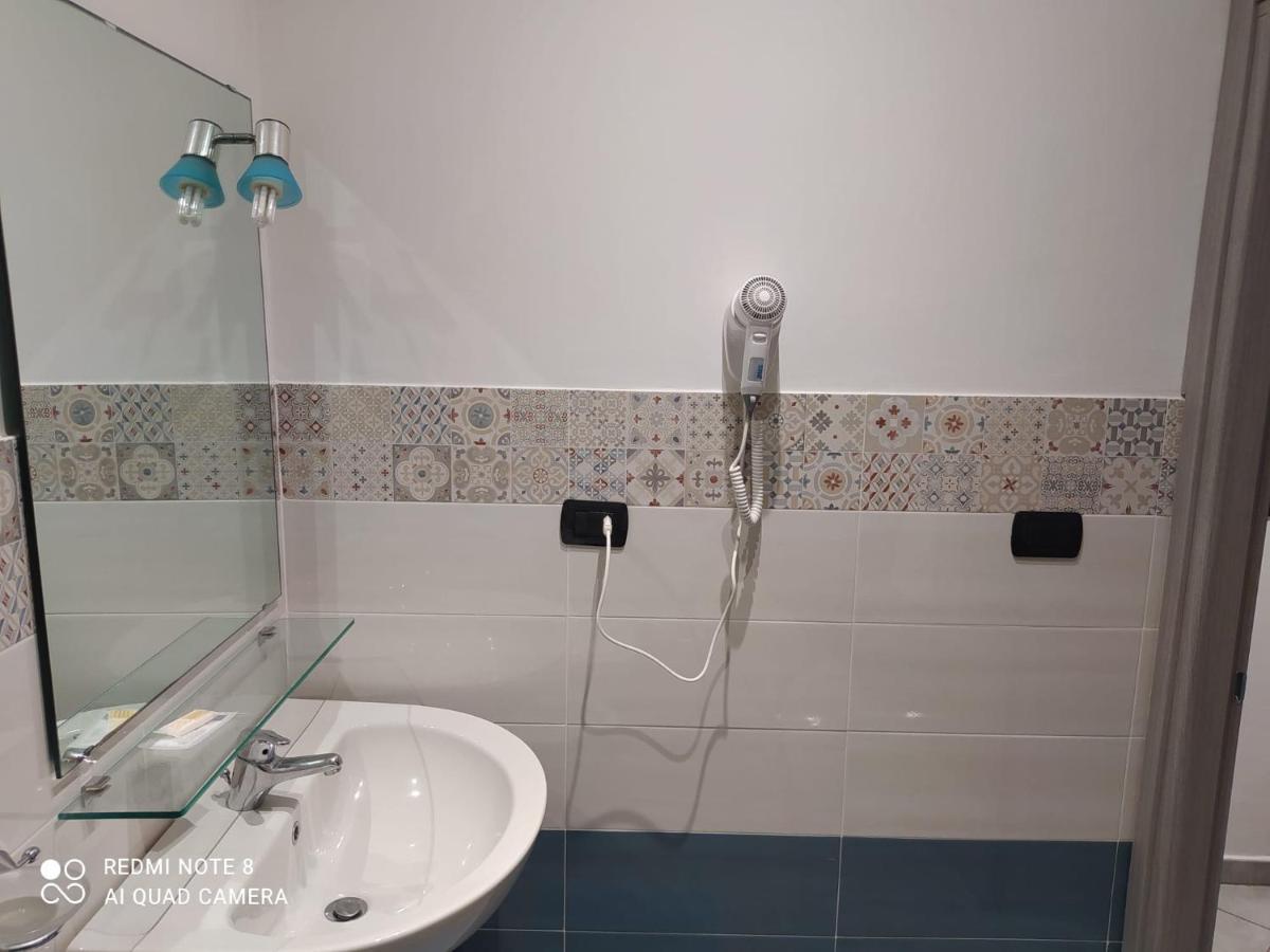 Hotel Poseidon Corigliano Calabro Exteriör bild