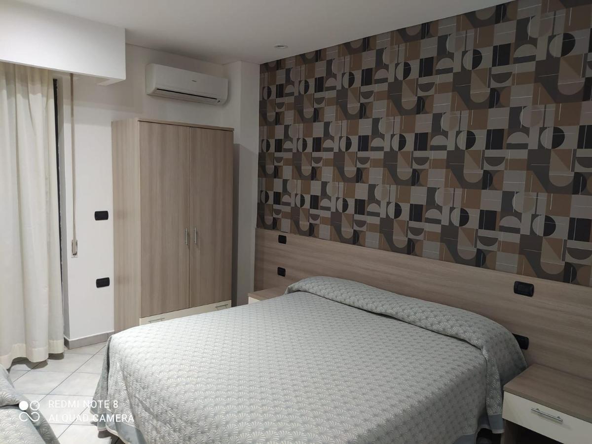 Hotel Poseidon Corigliano Calabro Exteriör bild