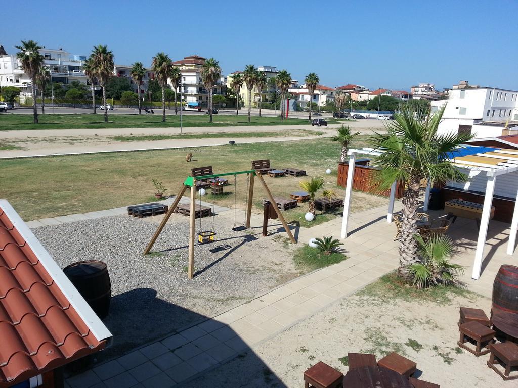 Hotel Poseidon Corigliano Calabro Exteriör bild