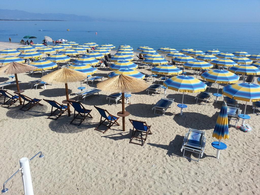 Hotel Poseidon Corigliano Calabro Exteriör bild