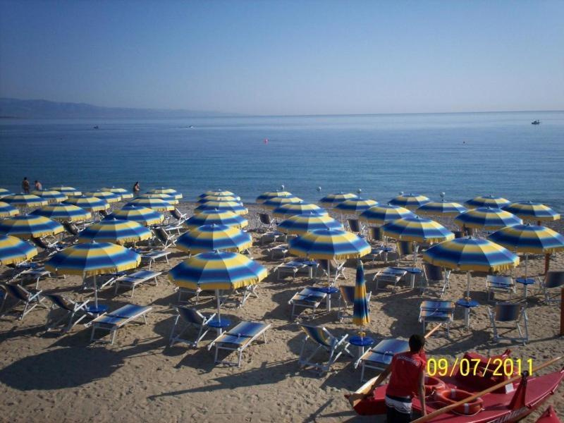 Hotel Poseidon Corigliano Calabro Exteriör bild