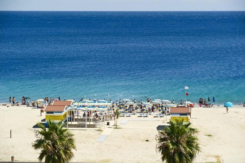 Hotel Poseidon Corigliano Calabro Exteriör bild